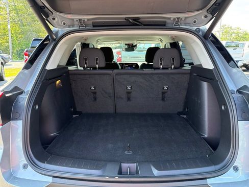Used 2025 Chevrolet TrailBlazer LT w/ Convenience Package AWD/4WD image 32