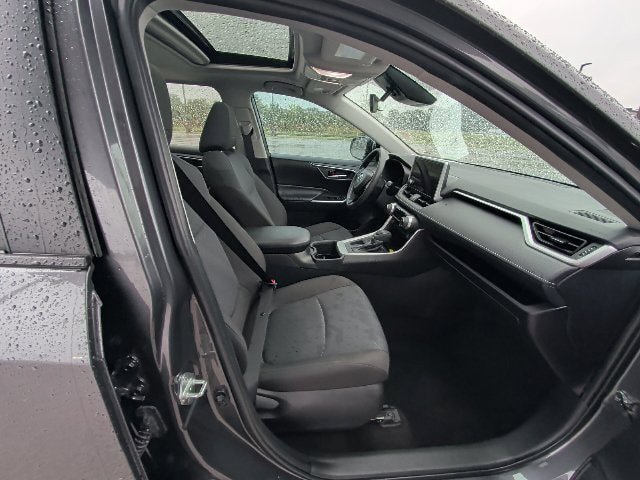 Certified 2024 Toyota RAV4 XLE w/ Convenience Package FWD image 3