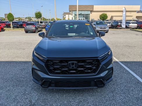 Used 2023 Honda CR-V Sport image 2