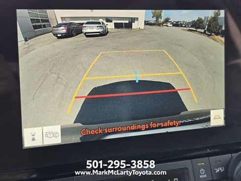 Used 2025 Toyota Grand Highlander AWD image 19