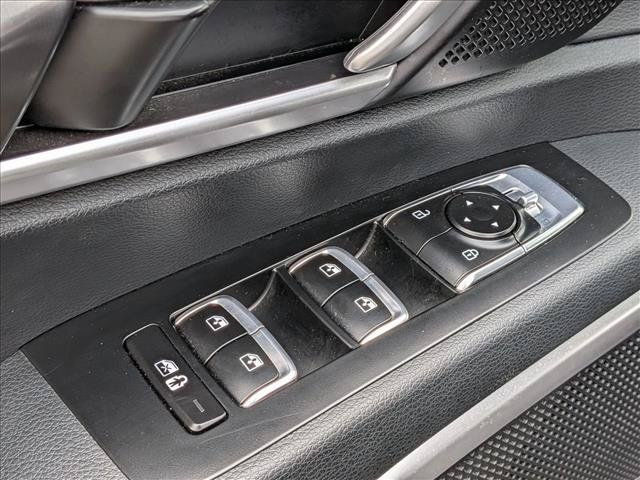 Used 2025 Kia Telluride S AWD/4WD image 11
