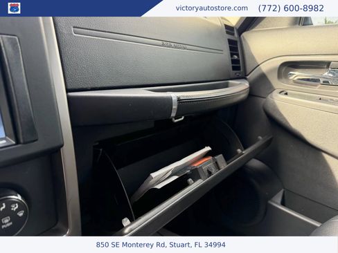 Used 2012 Jeep Liberty Sport image 32