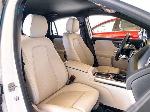 Used 2025 Mercedes-Benz GLA 250 GLA 250 image 24