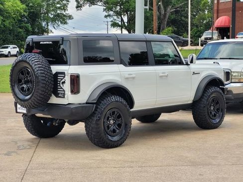 Used 2022 Ford Bronco Wildtrak image 4