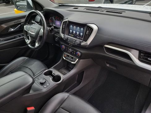 Used 2022 GMC Terrain SLT image 33