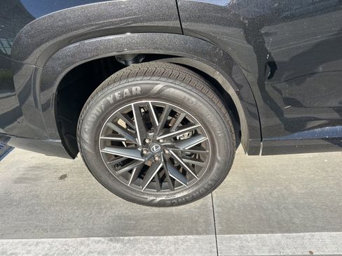 Used 2026 Lexus TX 350 AWD image 9