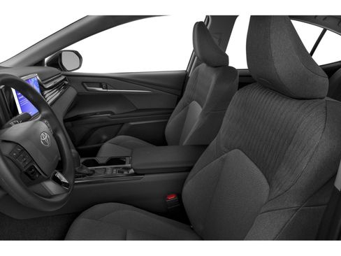 Used 2025 Toyota Camry LE FWD image 6