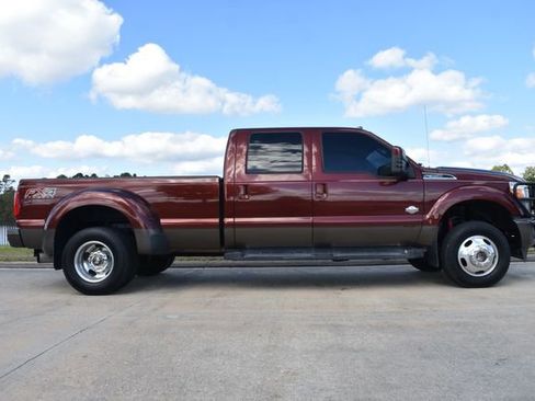 Used 2015 Ford F350 King Ranch image 3