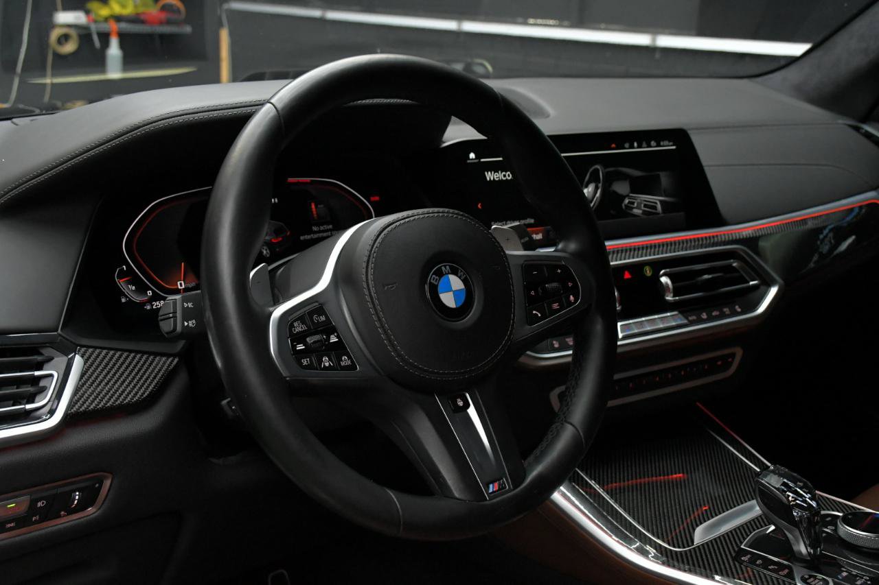 Used 2021 BMW X5 M50i w/ Executive Package AWD/4WD image 17
