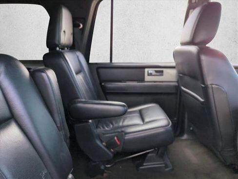 Used 2016 Ford Expedition EL Limited w/ Equipment Group 301A RWD image 22