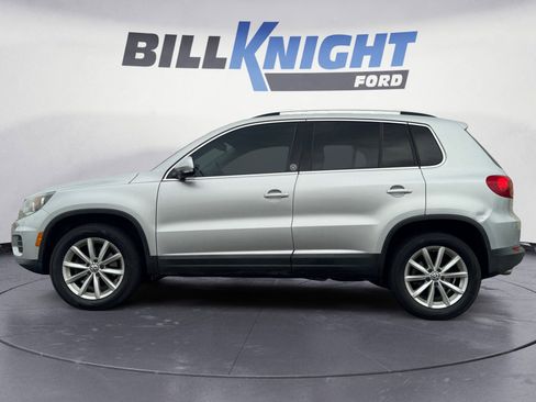 Used 2017 Volkswagen Tiguan Wolfsburg Edition FWD image 2
