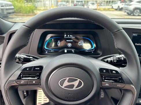 New 2025 Hyundai Elantra Sport image 16