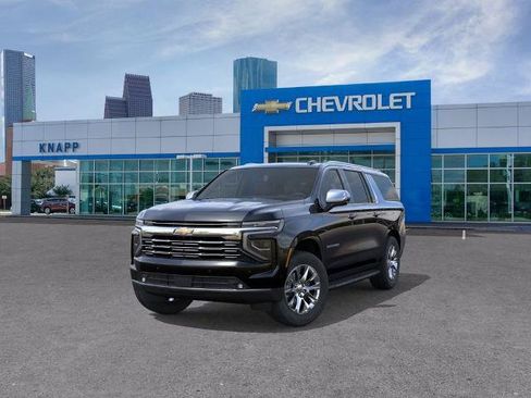 New 2026 Chevrolet Suburban Premier w/ Sun And Tow Package AWD/4WD image 8