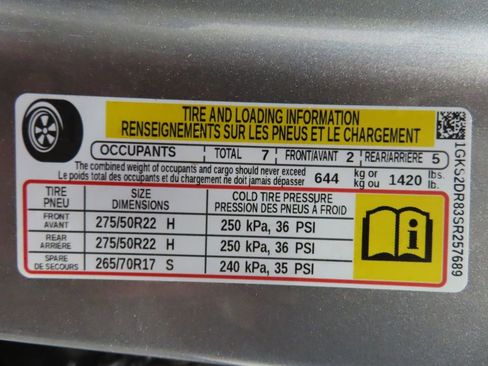 Used 2025 GMC Yukon Denali w/ Denali Reserve Package AWD/4WD image 79