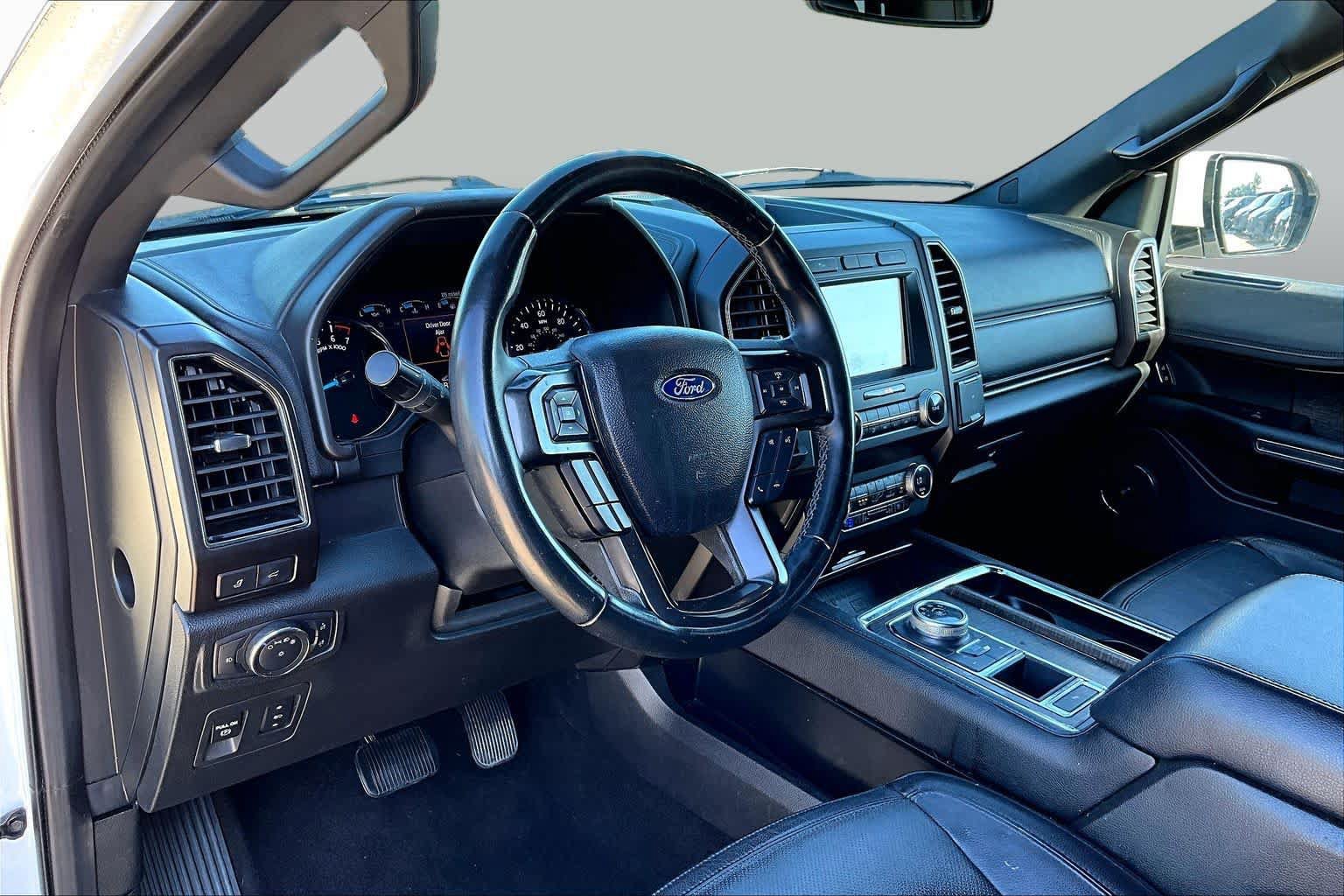 Used 2021 Ford Expedition Limited RWD image 18
