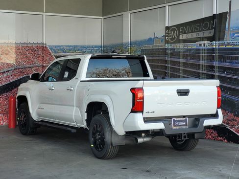 New 2026 Toyota Tacoma SR5 image 5