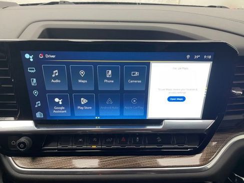 Used 2022 Chevrolet Silverado 1500 RST w/ Convenience Package II image 3