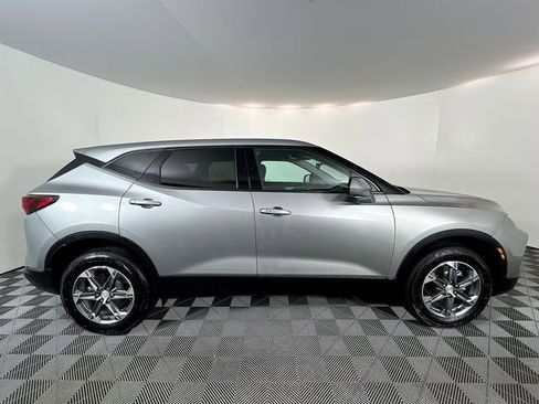 Used 2023 Chevrolet Blazer LT image 10