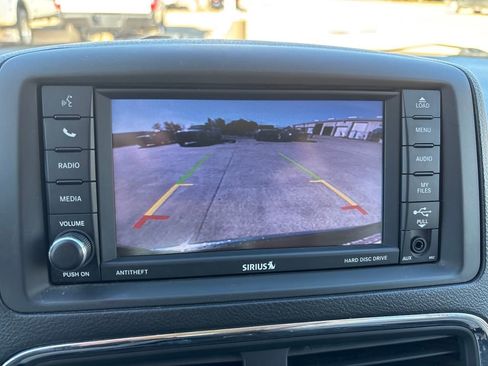 Used 2018 Dodge Grand Caravan SE w/ UConnect Hands-Free Group image 21