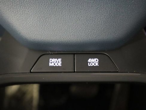 Used 2024 Kia EV9 GT-Line AWD/4WD image 11