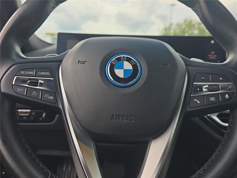 Used 2023 BMW 330e RWD image 23