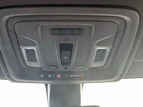 Used 2021 GMC Sierra 1500 SLT w/ SLT Premium Plus Package image 29