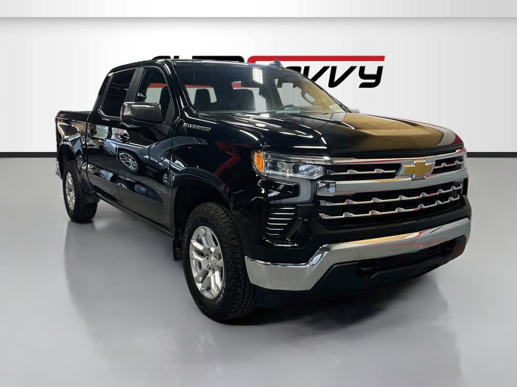 Used 2025 Chevrolet Silverado 1500 LT AWD/4WD image 1