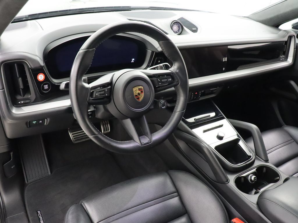 Used 2024 Porsche Cayenne Coupe w/ Premium Package Plus AWD/4WD image 15