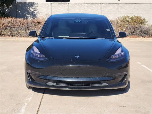 Used 2021 Tesla Model 3 Long Range image 2