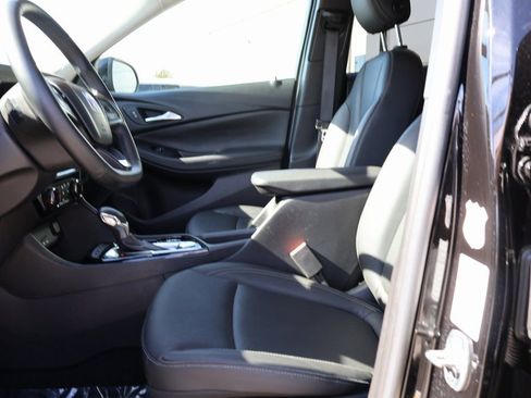 Used 2024 Buick Encore GX Sport Touring image 22