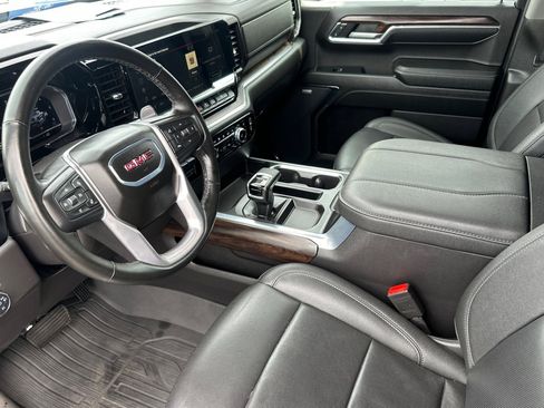 Used 2024 GMC Sierra 1500 SLT w/ SLT Premium Plus Package image 9