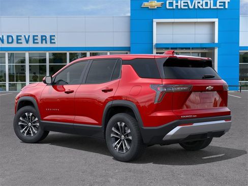 New 2026 Chevrolet Equinox LT image 3