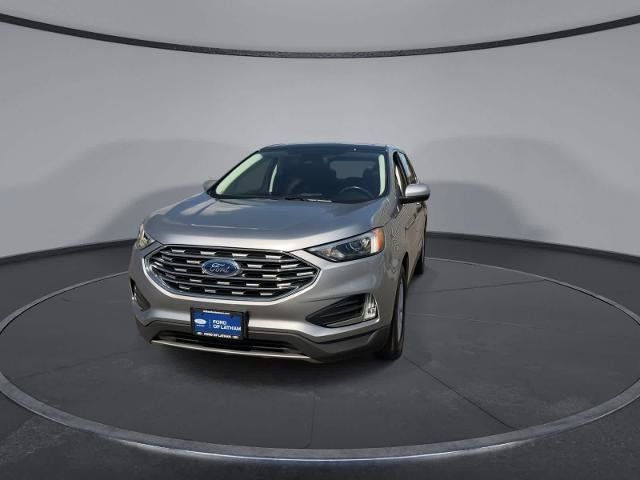 Certified 2022 Ford Edge SEL w/ Convenience Package AWD/4WD image 3