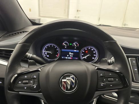 Used 2024 Buick Enclave Essence w/ Experience Buick Package AWD/4WD image 18