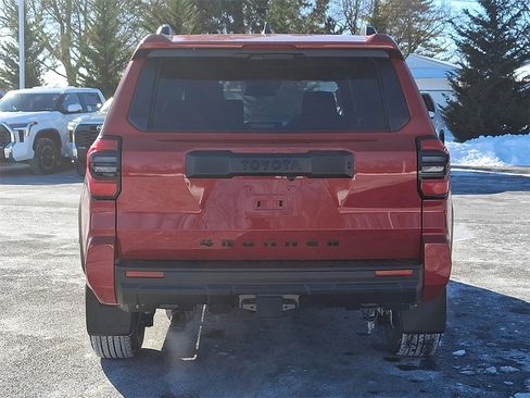 New 2026 Toyota 4Runner SR5 image 7