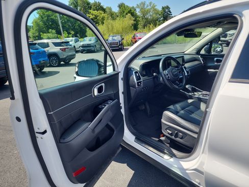 Used 2022 Kia Sorento SX AWD/4WD image 10