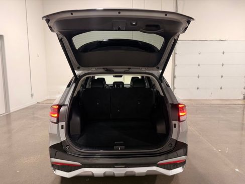 Used 2024 Kia Sportage SX FWD image 9