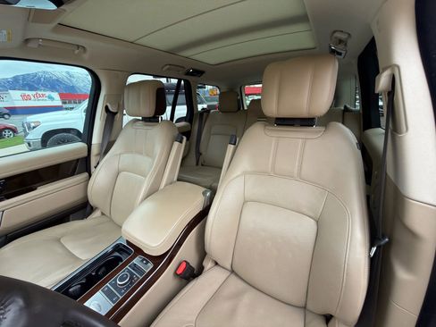 Used 2022 Land Rover Range Rover Westminster Edition image 31