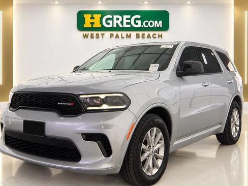 Used 2025 Dodge Durango GT RWD image 4