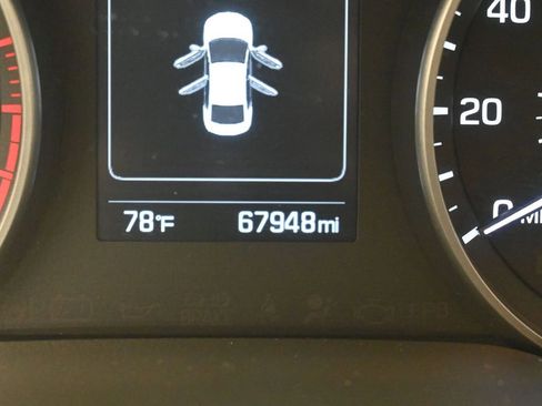 Used 2018 Hyundai Elantra SEL image 37