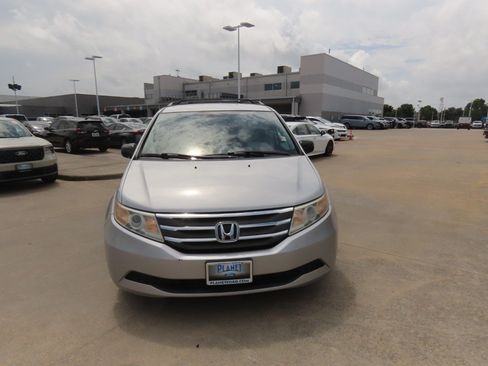 Used 2013 Honda Odyssey EX image 5