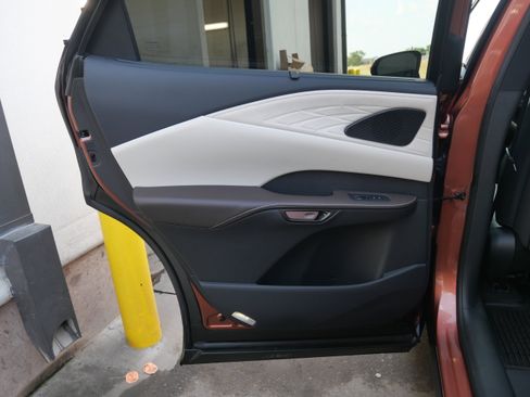 Certified 2023 Lexus RX 350 image 9