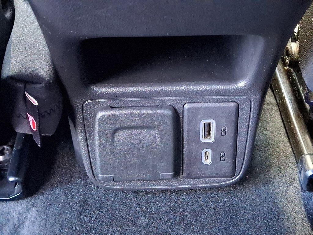 Used 2021 Chevrolet TrailBlazer RS w/ Convenience Package AWD/4WD image 11