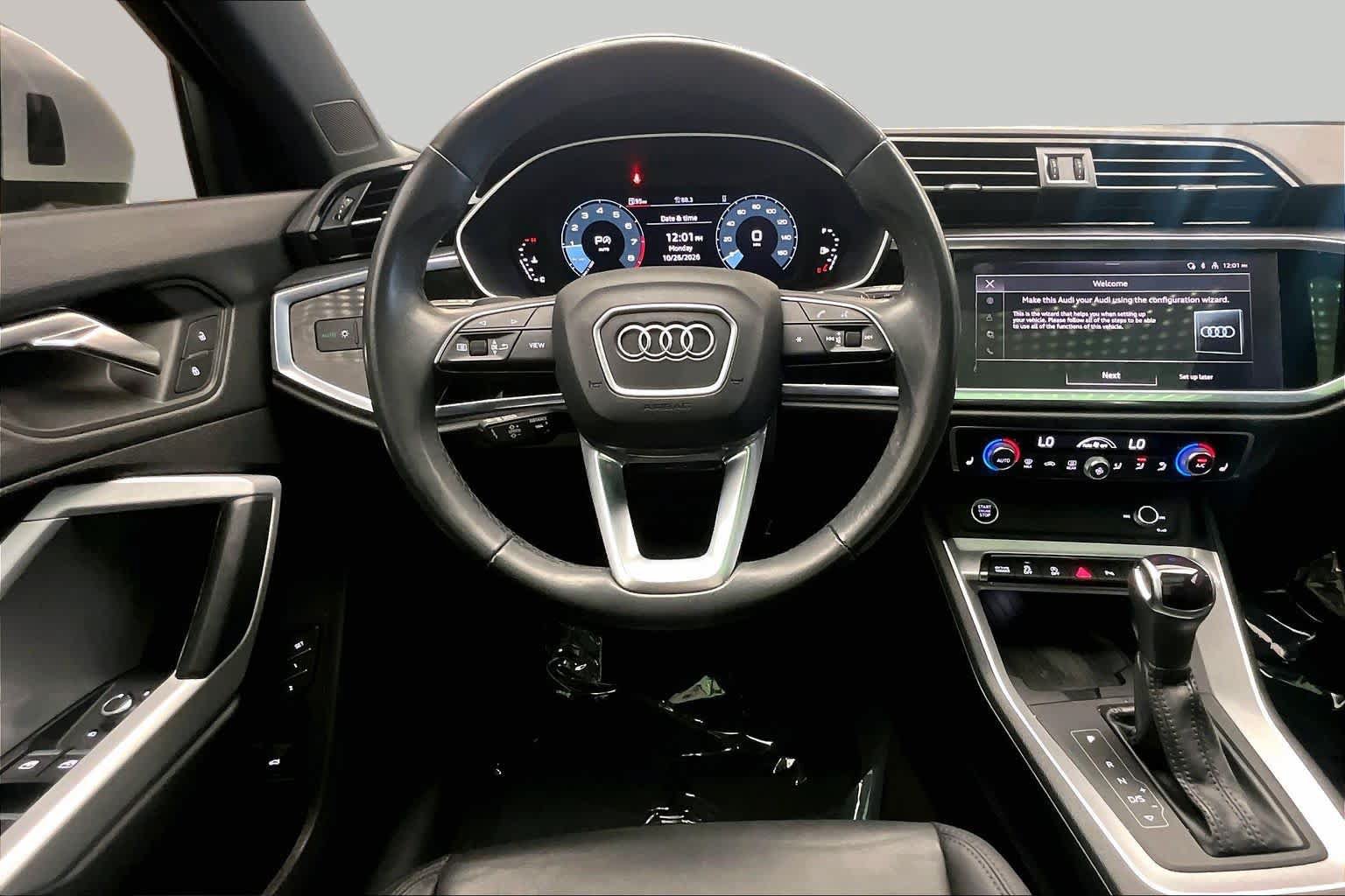 Used 2024 Audi Q3 2.0T Premium w/ Convenience Package AWD/4WD image 6