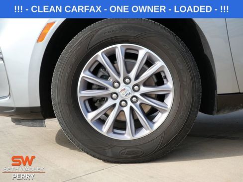 Used 2024 Buick Enclave Premium image 10