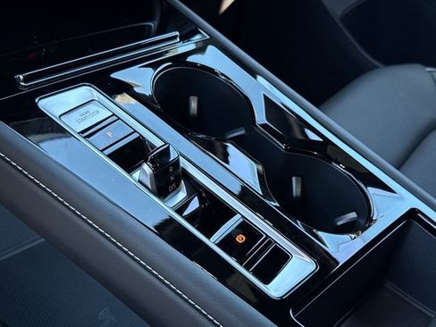 New 2026 Volkswagen Atlas Cross Sport SEL R-Line image 37