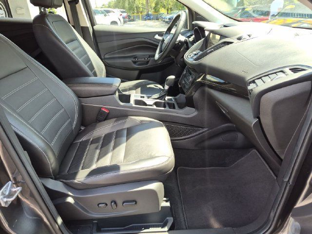 Used 2017 Ford Escape Titanium FWD image 24