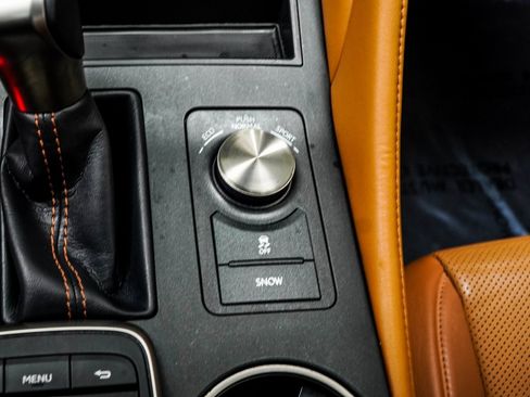 Used 2019 Lexus RC 300 image 18