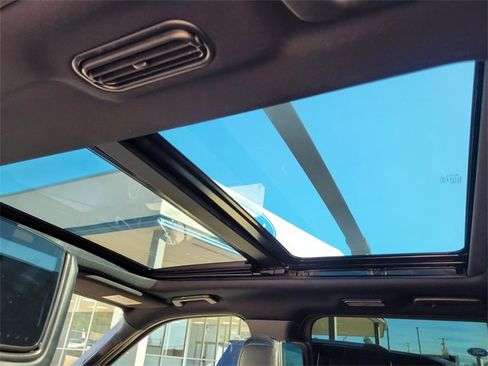 Used 2018 Ford Expedition Limited w/ Equipment Group 301A image 18