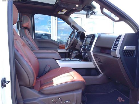Used 2018 Ford F150 King Ranch w/ Equipment Group 601A Luxury AWD/4WD image 9